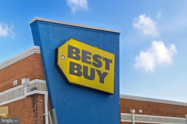 $599,000 | 2525 Ryce Drive, Waldorf, MD 20601