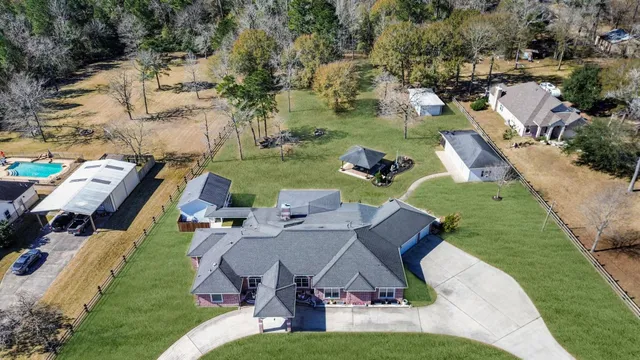 $985,000 | 33519 Hillside Drive, Pinehurst, TX 77362