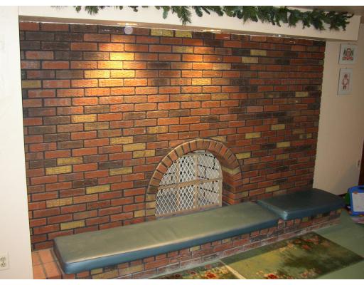 10 Common Street Norwell, MA 02061 - Photo 21 of 27 a view of a door