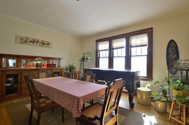 43W424 Burlington Road Elgin, IL 60124 - Photo 9 of 25 a view of a dining room with furniture window and outside view