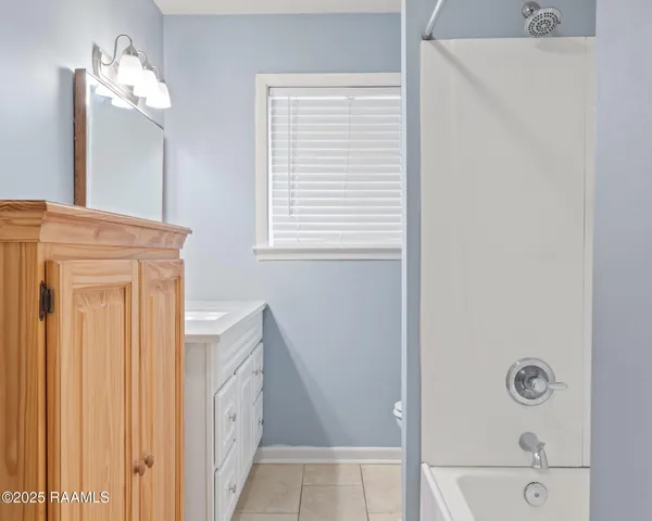 $1,200 | 195 Whittington Drive, Lafayette, LA 70503