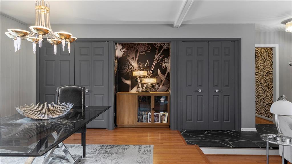 7375 Spring Mill Road Indianapolis, IN 46260 - Photo 13 of 35 Gallery Image 13