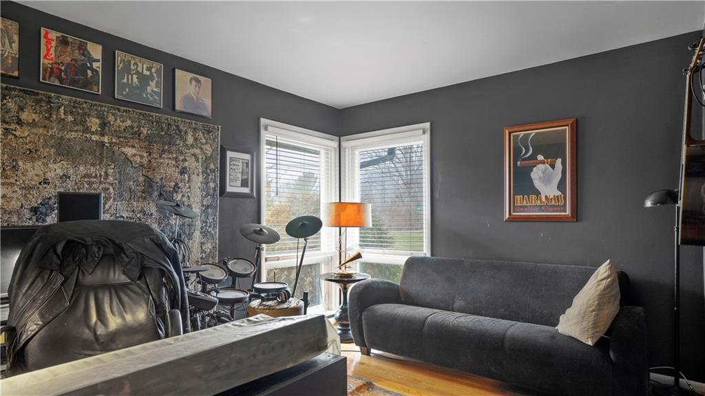 7375 Spring Mill Road Indianapolis, IN 46260 - Photo 24 of 35 Gallery Image 24