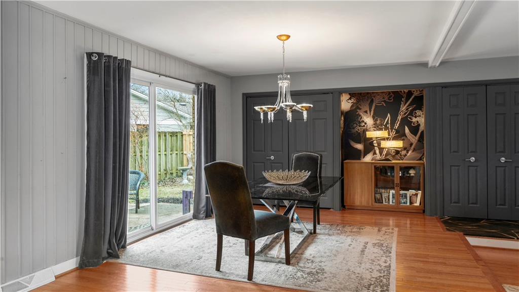 7375 Spring Mill Road Indianapolis, IN 46260 - Photo 10 of 35 Gallery Image 10