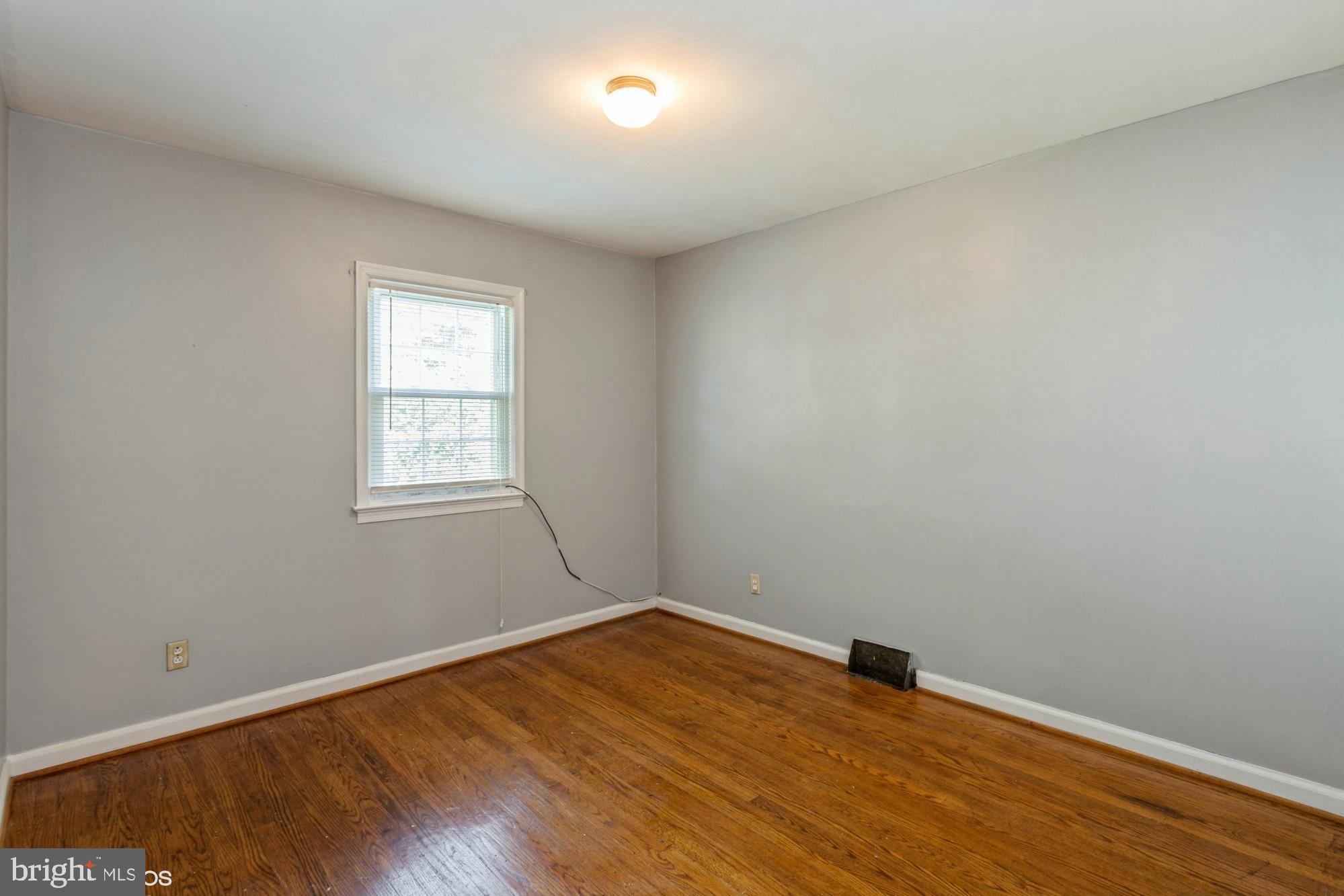 6609 Harrison Road Fredericksburg, VA 22407 - Photo 14 of 21 Bedroom 3