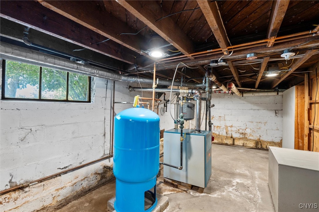 1037 Co Rte 20 Oswego, NY 13126 - Photo 25 of 45