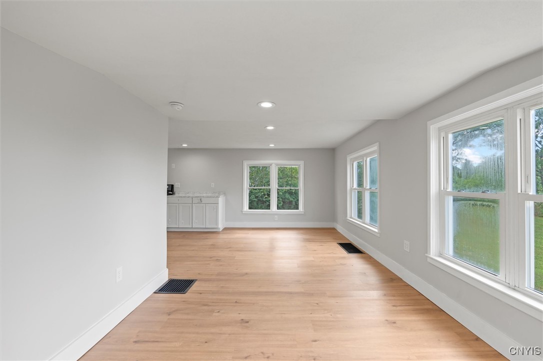 1037 Co Rte 20 Oswego, NY 13126 - Photo 29 of 45