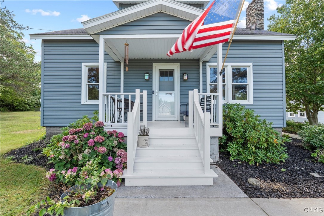 1037 Co Rte 20 Oswego, NY 13126 - Photo 3 of 45