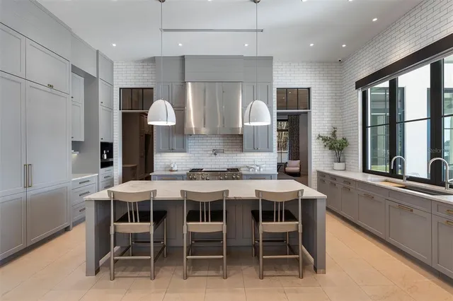 $6,295,000 | 1920 Lakeside Drive, Orlando, FL 32803