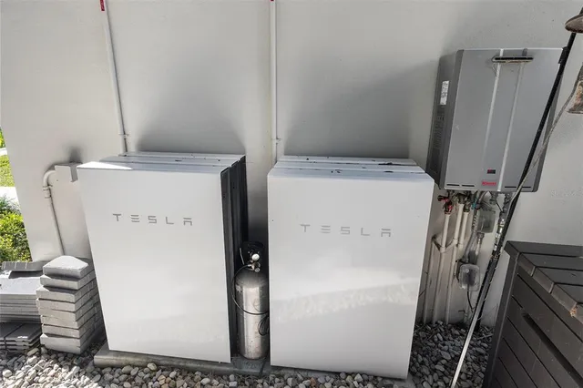 $6,295,000 | 1920 Lakeside Drive, Orlando, FL 32803