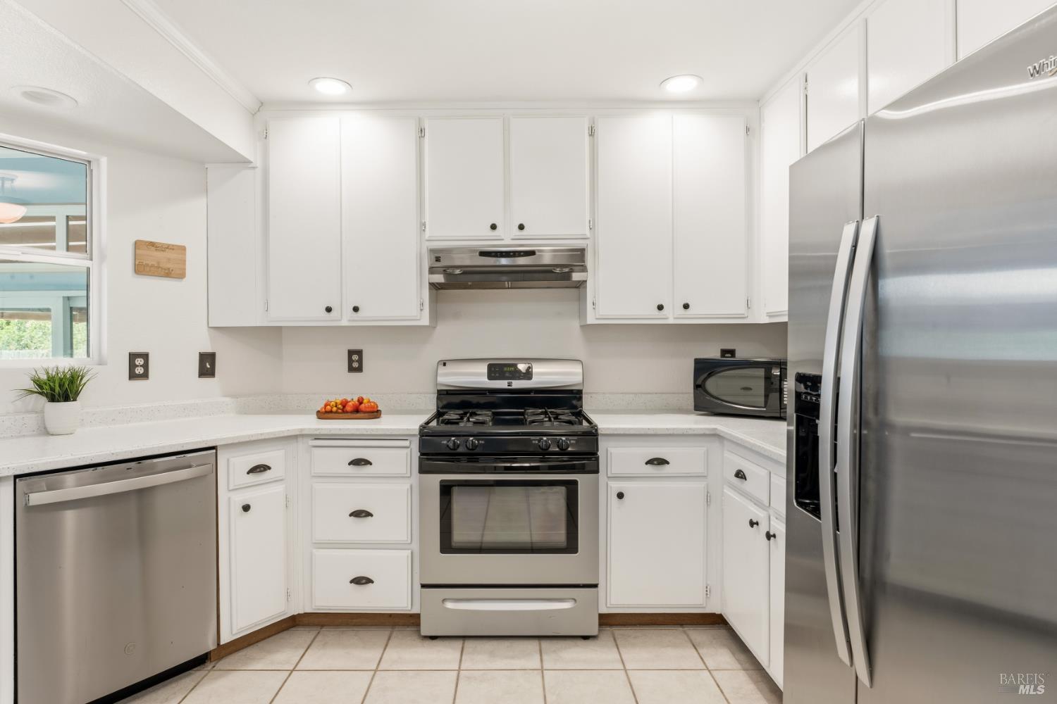 8960 East Road Redwood Valley, CA 95470 - Photo 11 of 37 Stainless Appliances and Gas Range