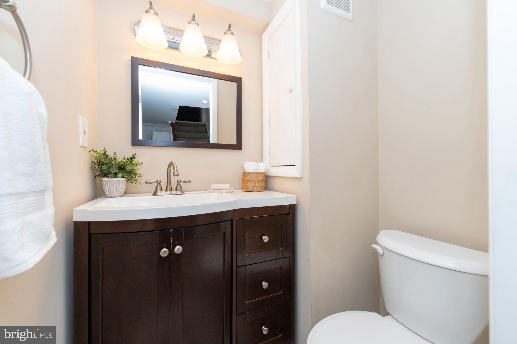 1207 Brixton Road Baltimore, MD 21239 - Photo 21 of 25 Gallery Image 21
