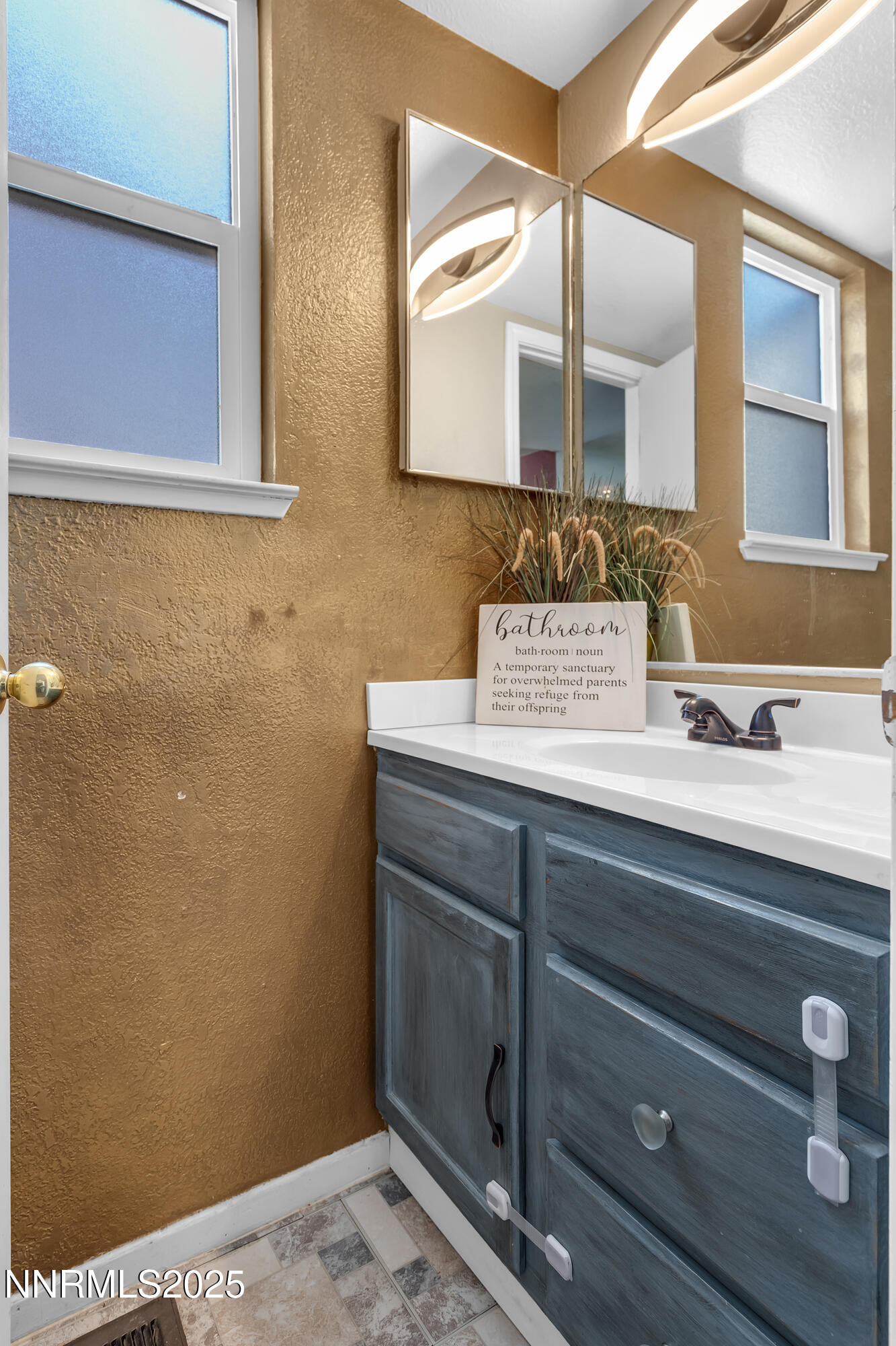 7090 Peppermint Drive Reno, NV 89506 - Photo 9 of 18 Peppermint7090-026