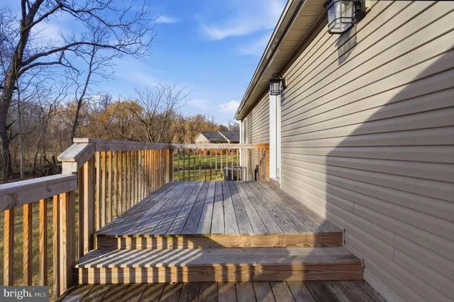 $1,800 | 2691 Goldmiller Road, Bunker Hill, WV 25413