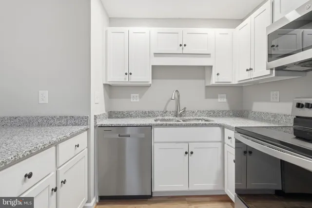 $1,800 | 2691 Goldmiller Road, Bunker Hill, WV 25413