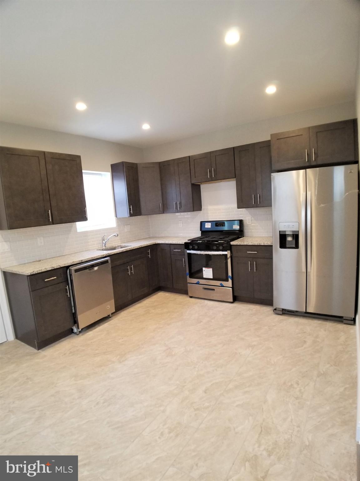 5521 Spruce Street Philadelphia, PA 19139 - Photo 4 of 21