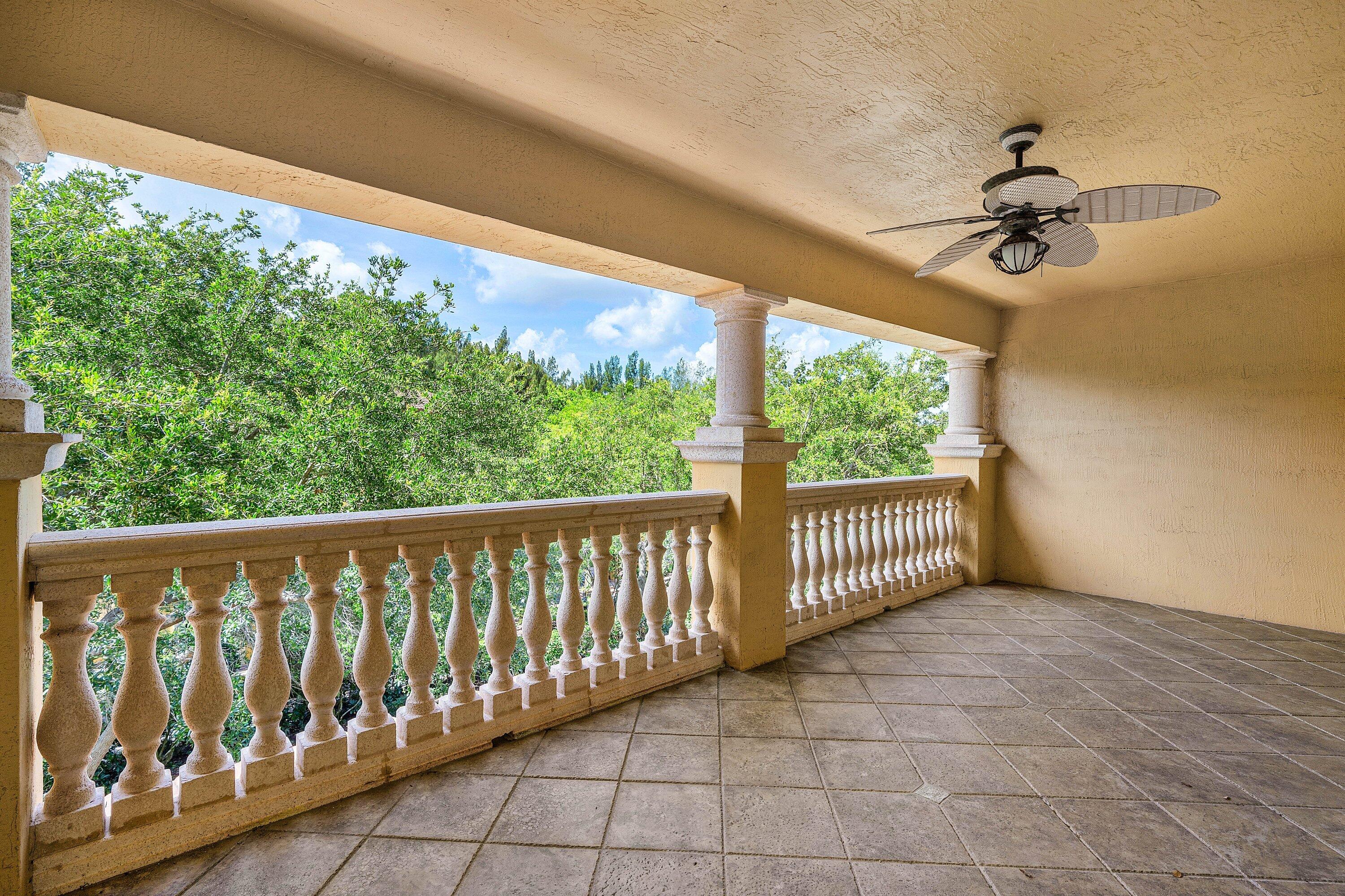 400 Northeast 69th Circle Boca Raton, FL 33487 - Photo 22 of 38 048-400Northeast69thCircle-BocaRaton-FL-