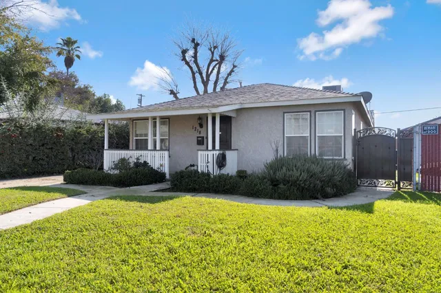 $349,900 | 1218 East Garland Avenue, Fresno, CA 93704