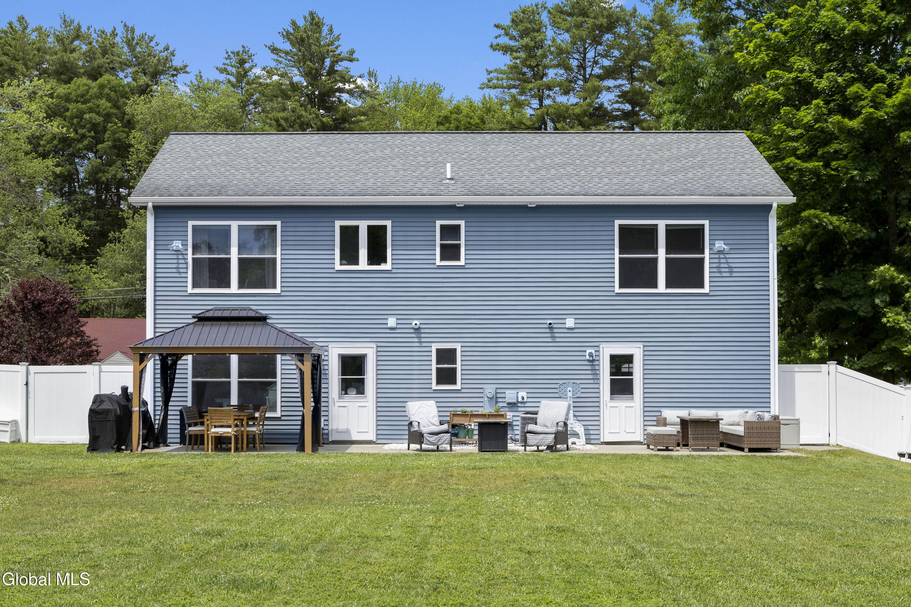 3062 Sunset Lane Schenectady, NY 12303 - Photo 36 of 37 38
