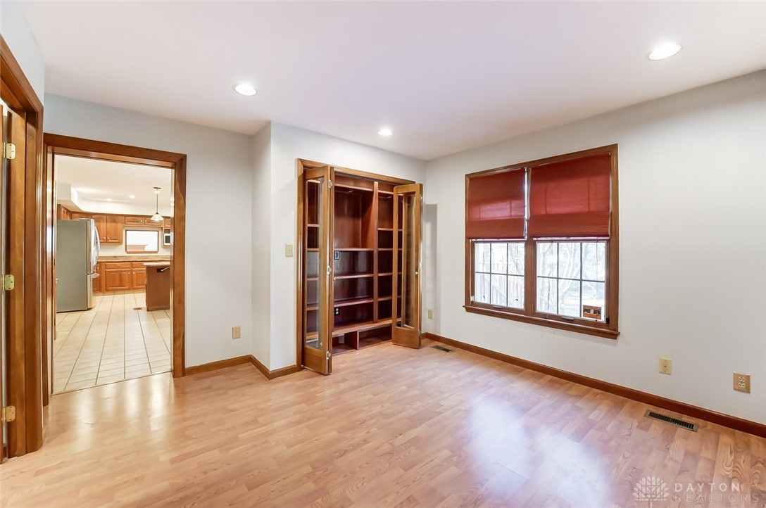 6475 Durban Road Dayton, OH 45459 - Photo 27 of 100 Gallery Image 27