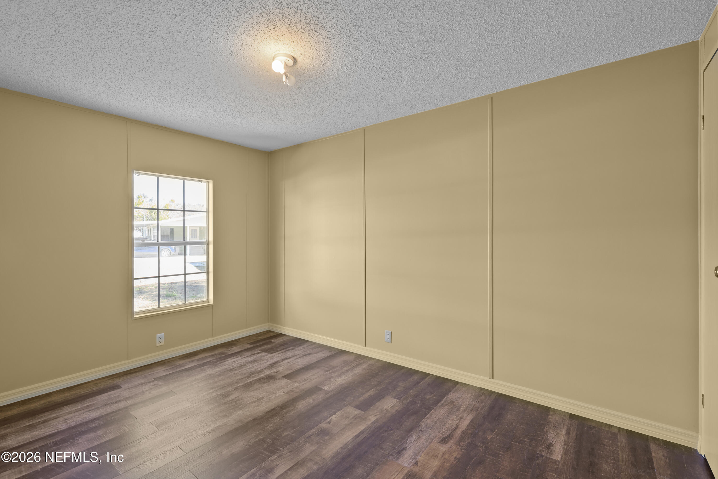 6109 5th Manor West Palatka, FL 32177 - Photo 14 of 24 18-JWLeeMedia8127