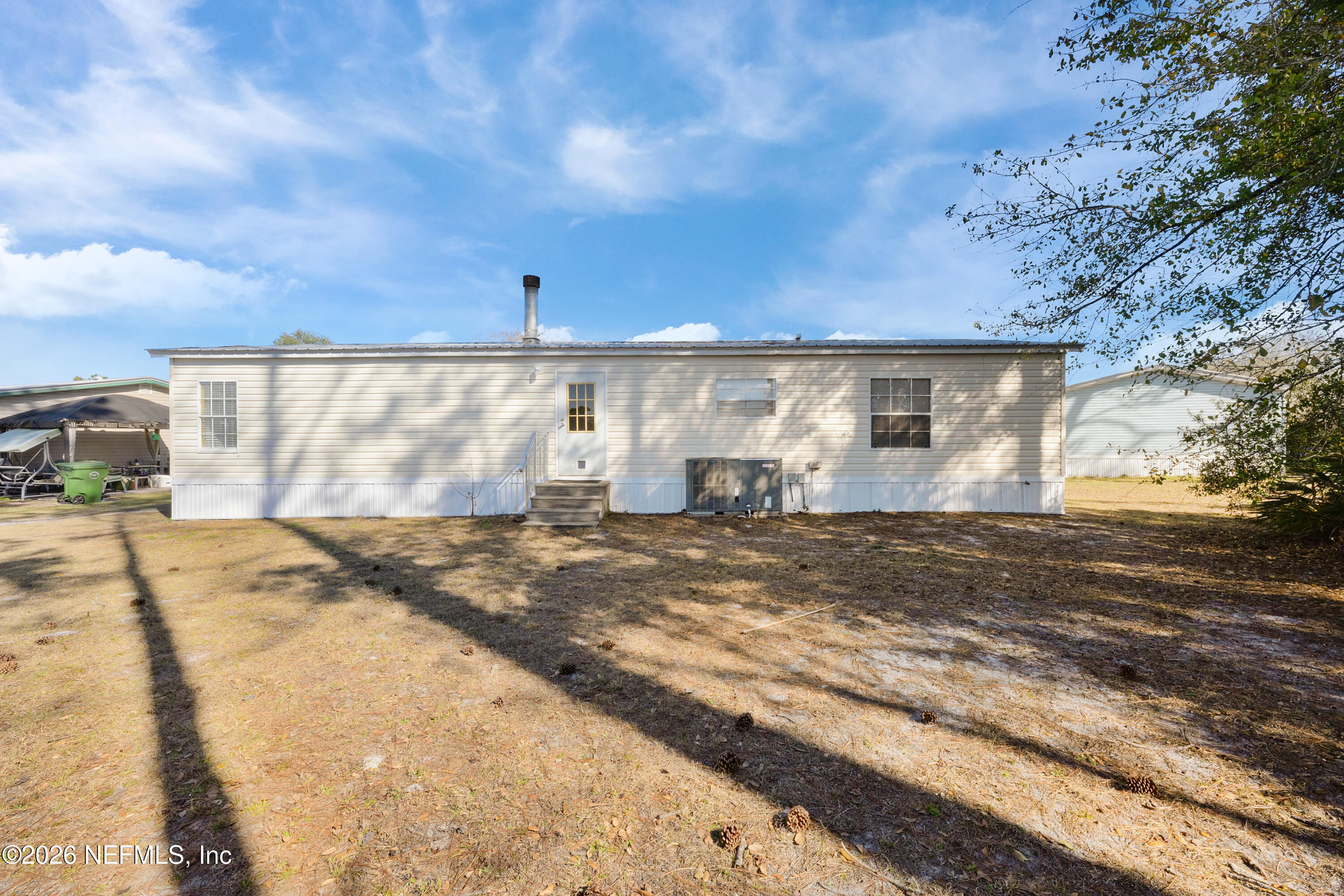 6109 5th Manor West Palatka, FL 32177 - Photo 22 of 24 05-JWLeeMedia8086