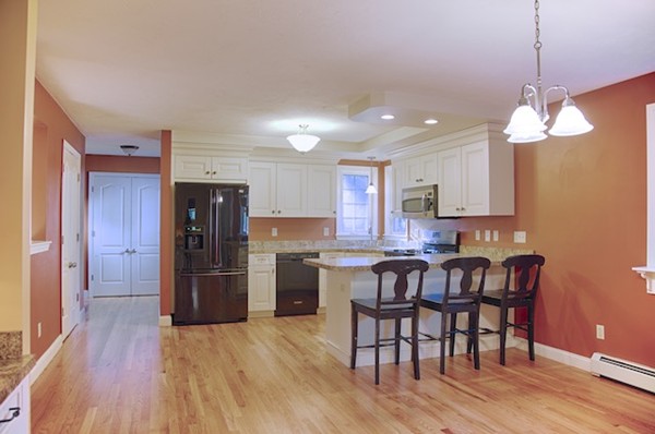 41 Alpine Road Plymouth, MA 02360 - Photo 5 of 30 Gallery Image 5