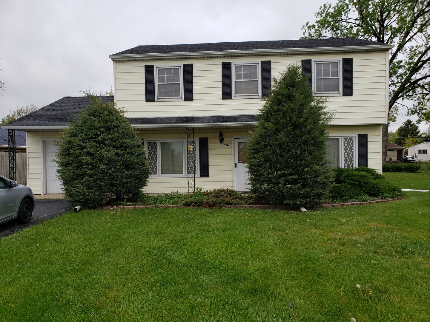 550 East Briarcliff Road Bolingbrook, IL 60440 - Photo 1 of 14
