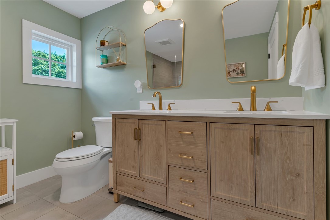 81 Bristol Ferry Road Portsmouth, RI 02871 - Photo 21 of 49