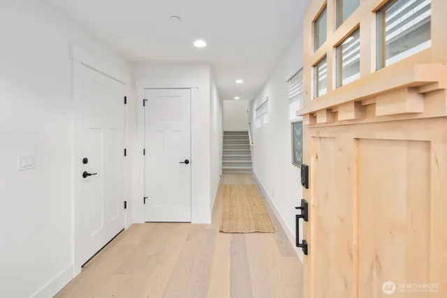 $1,050,000 | 20 160th Place Southeast, Bothell, WA 98012