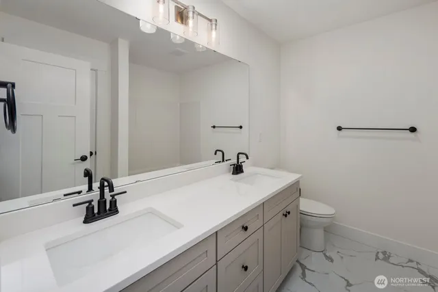 $1,050,000 | 20 160th Place Southeast, Bothell, WA 98012