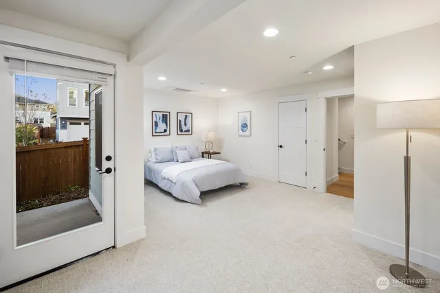 $1,050,000 | 20 160th Place Southeast, Bothell, WA 98012