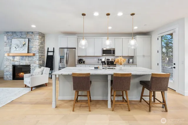 $1,050,000 | 20 160th Place Southeast, Bothell, WA 98012