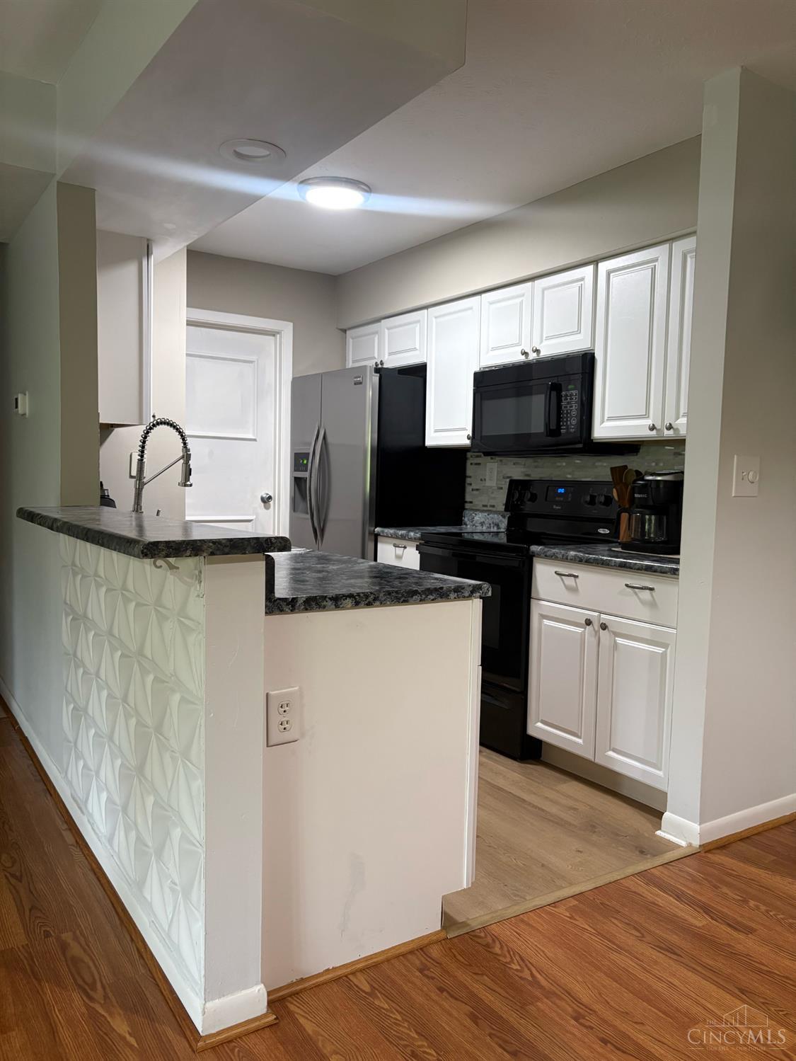9319 Winton Road, Unit 2 Cincinnati, OH 45231 - Photo 6 of 26