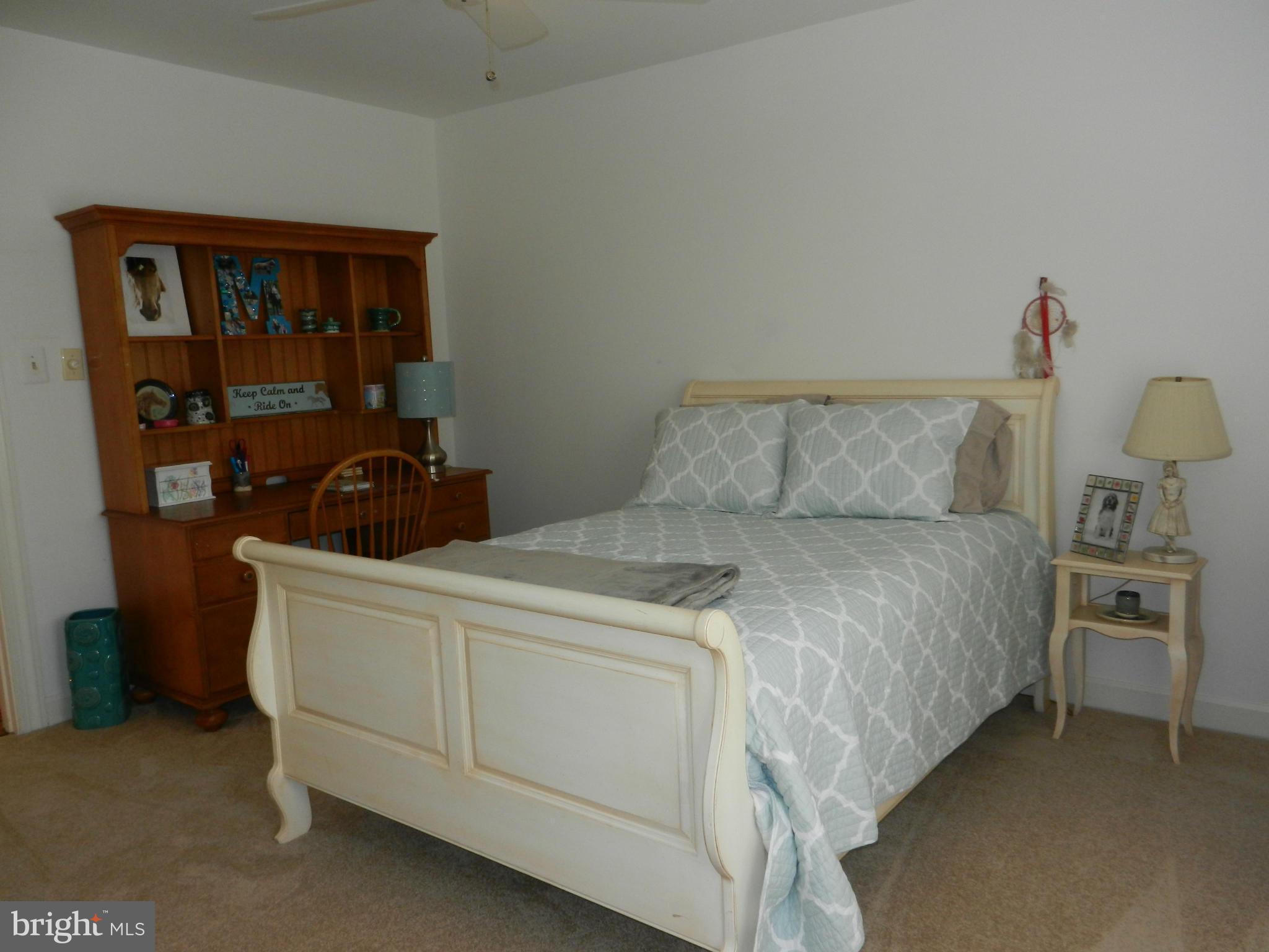 6366 Lee Forest Path Centreville, VA 20120 - Photo 25 of 30 Bedroom