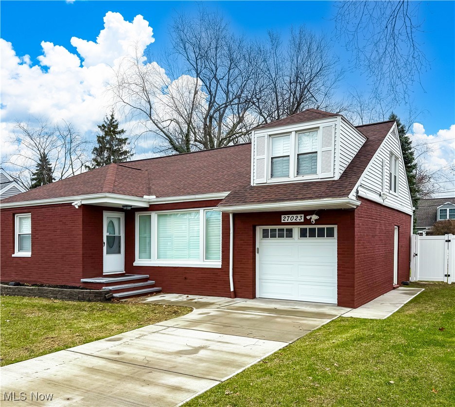 27023 Normandy Road Bay Village, OH 44140 - Photo 1 of 21 Gallery Image 1