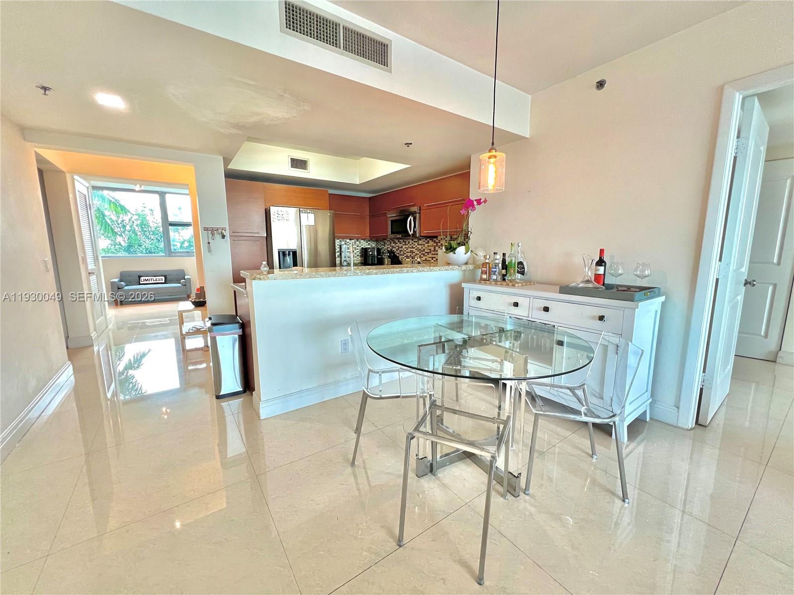 2641 North Flamingo Road, Unit 605N Sunrise, FL 33323 - Photo 5 of 50