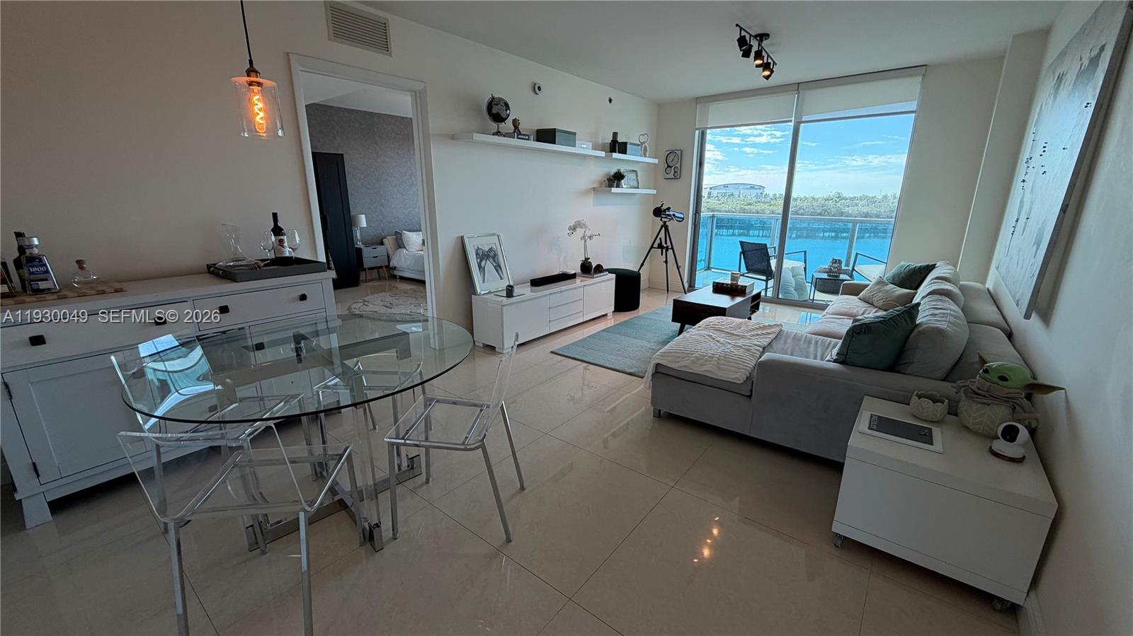 2641 North Flamingo Road, Unit 605N Sunrise, FL 33323 - Photo 7 of 50