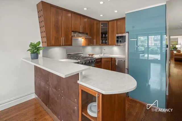 $2,445,000 | 181 7th Avenue, Unit 2B | Chelsea