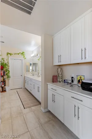 $4,995 | 976 Olivia Parkway, Henderson, NV 89011