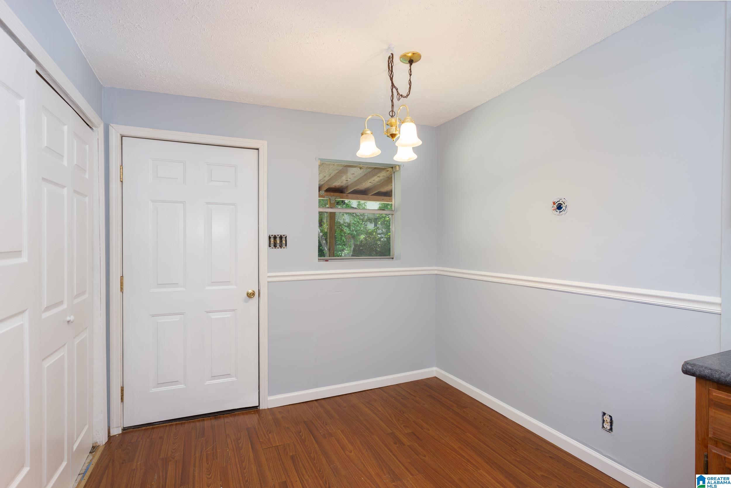 105 Maple Street Anniston, AL 36201 - Photo 8 of 28