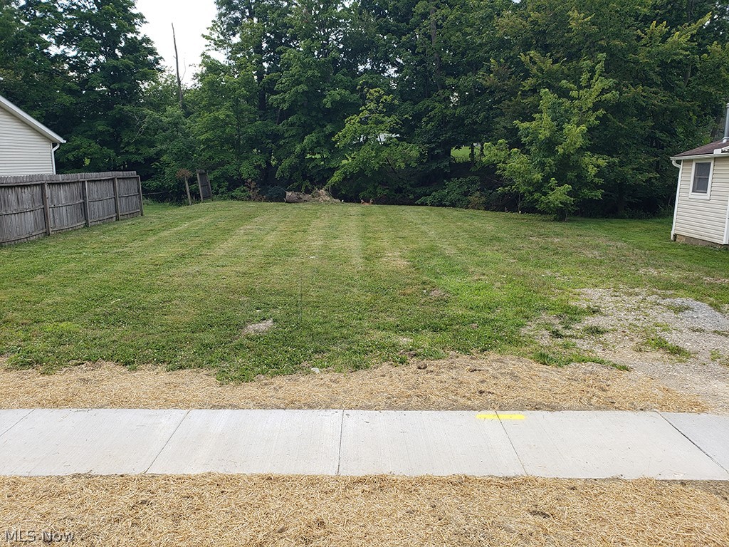 322 West Smith Road Medina, OH 44256 - Photo 3 of 8