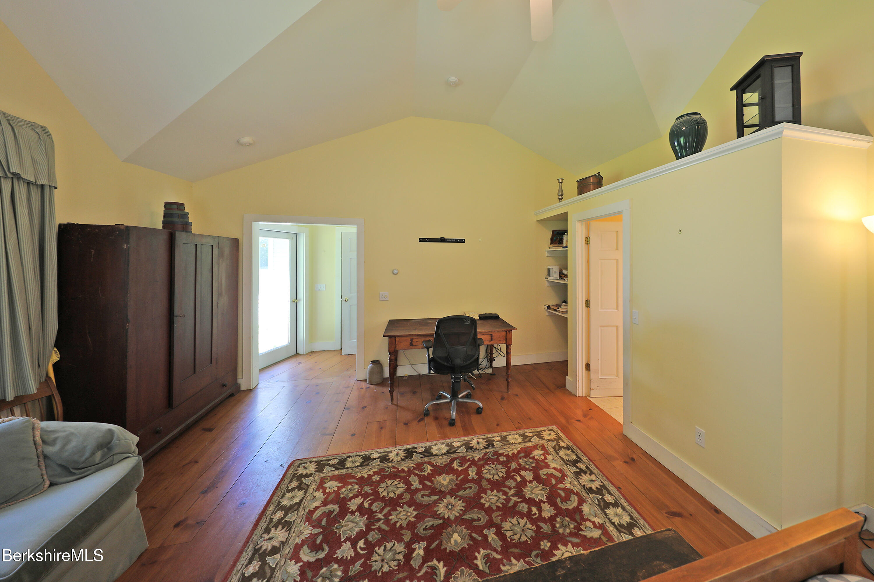 15 Interlaken Cross Road Stockbridge, MA 01262 - Photo 21 of 47 Vaulted Ceilings