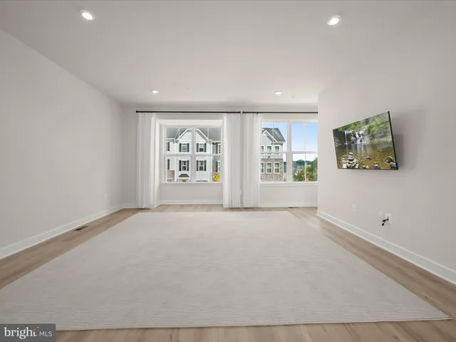 $735,000 | 7840 Blackbriar Way, Laurel, MD 20723