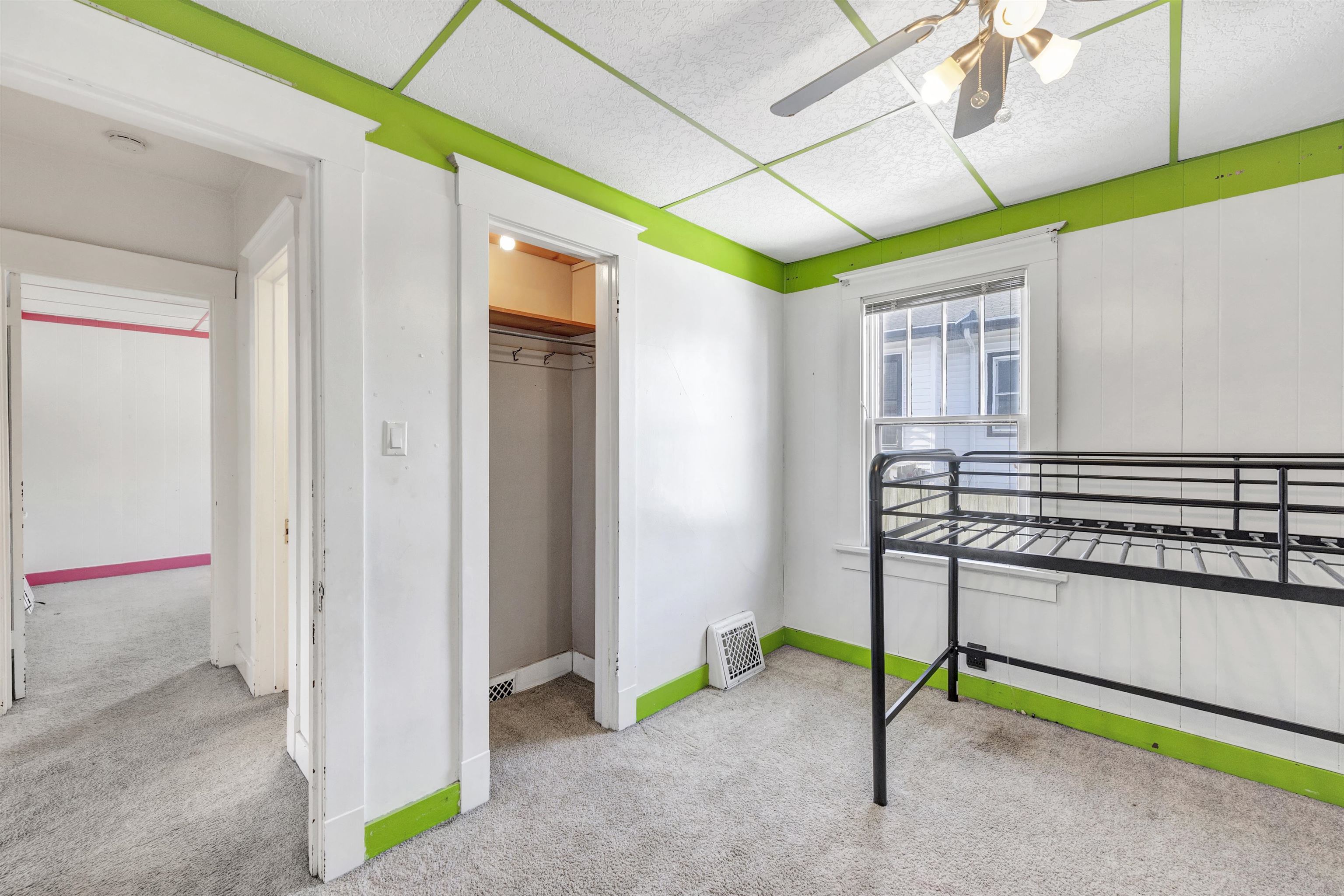 1012 Green Street Manitowoc, WI 54220 - Photo 11 of 22