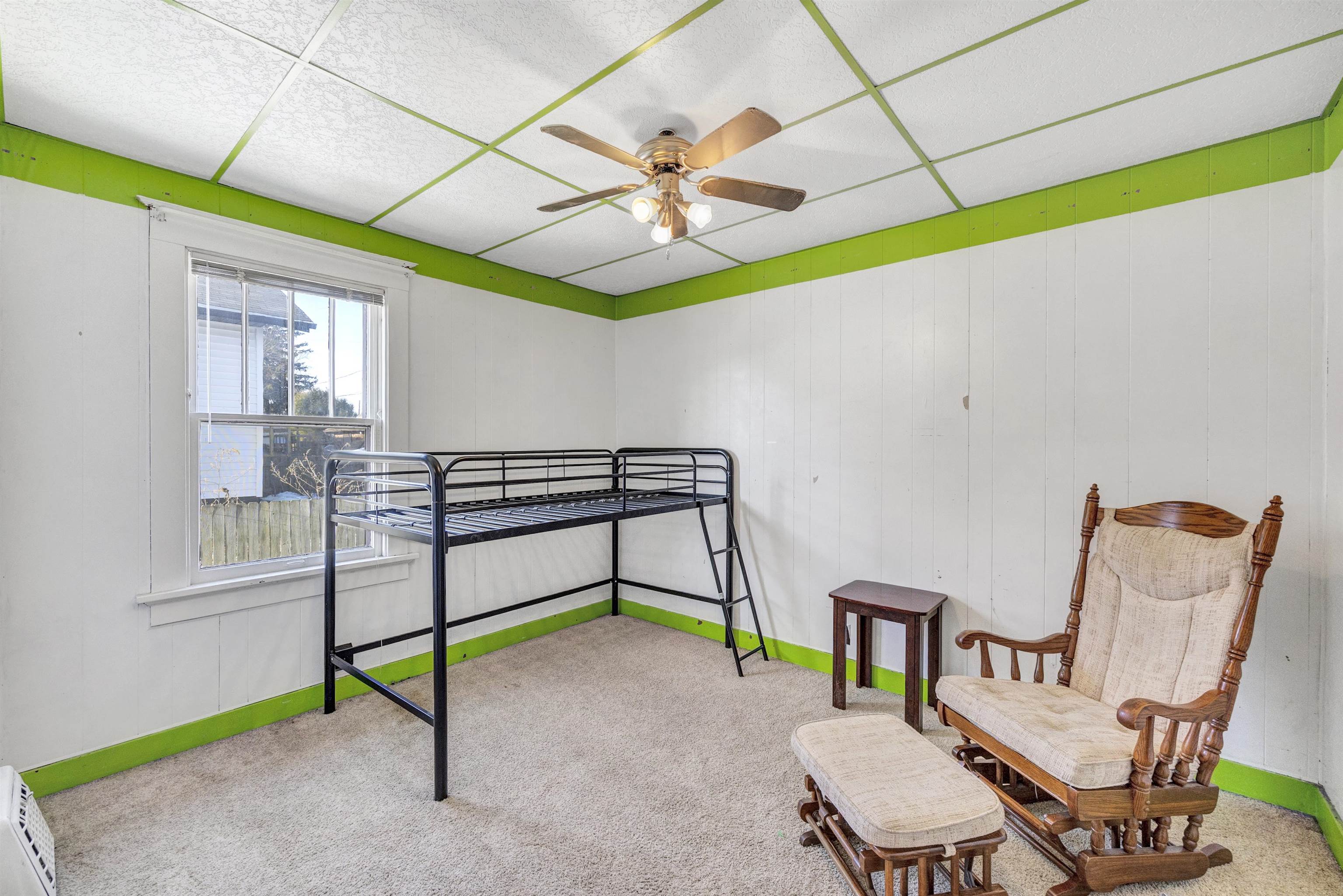 1012 Green Street Manitowoc, WI 54220 - Photo 10 of 22