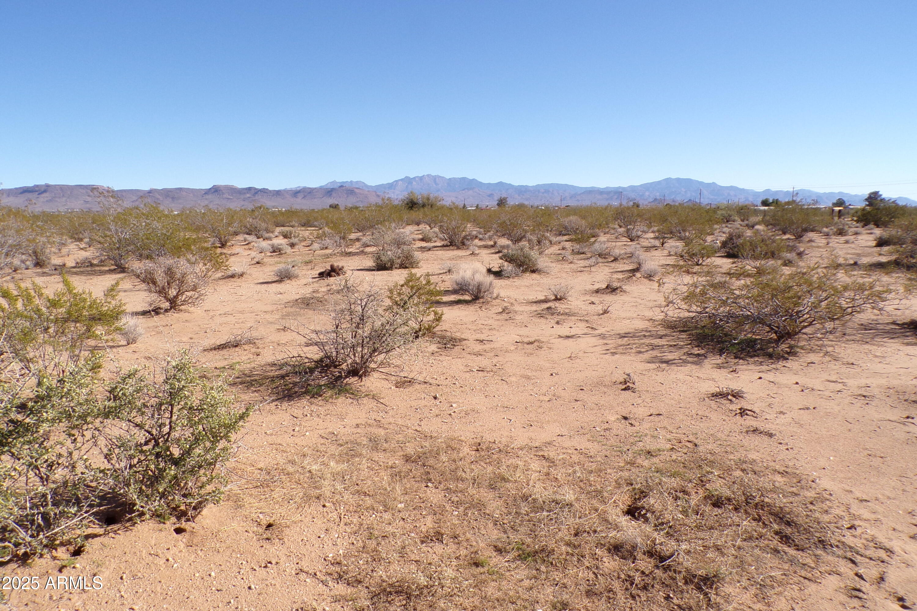 1152 Colorado Road Golden Valley, AZ 86413 - Photo 2 of 47 a view of a city