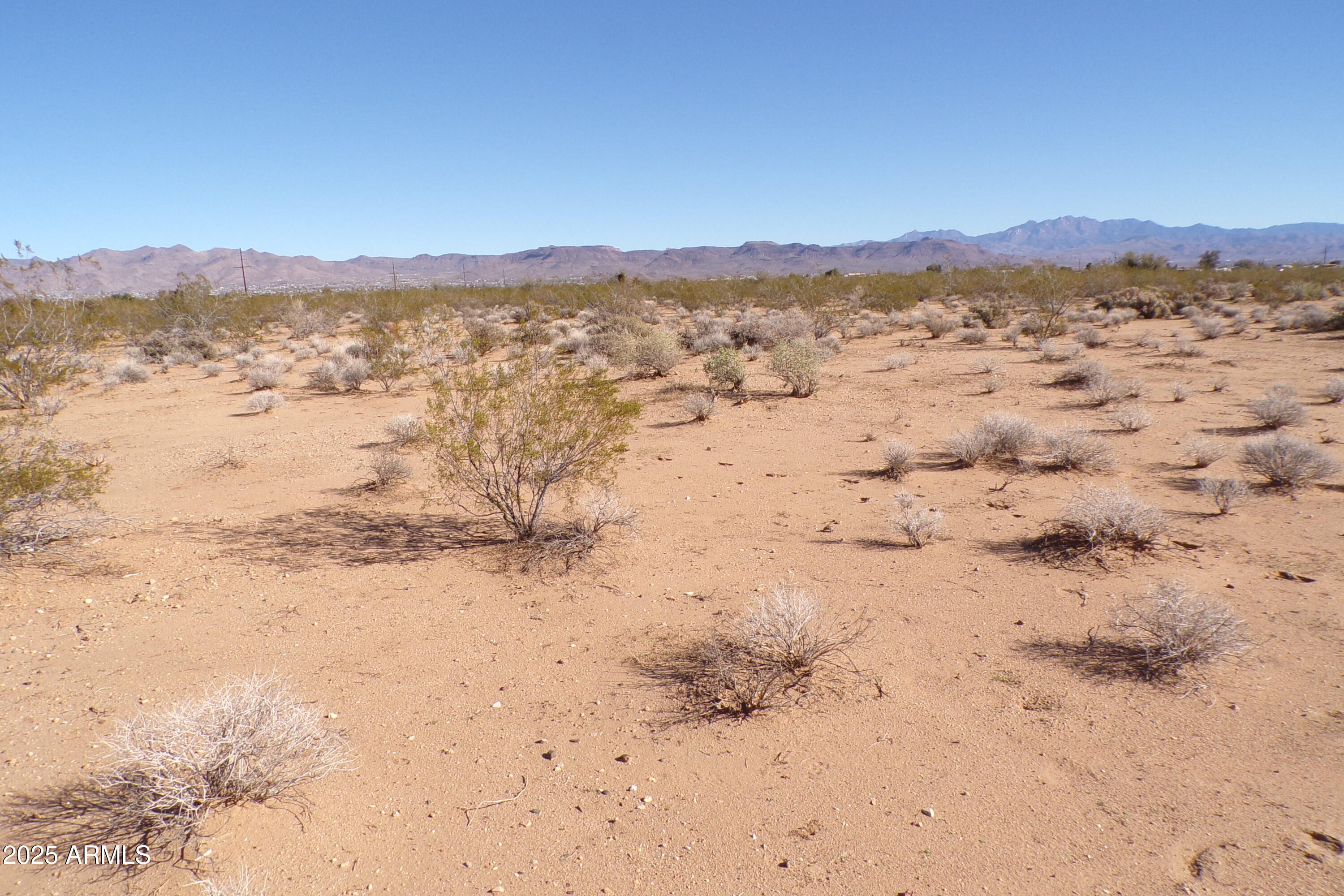 1152 Colorado Road Golden Valley, AZ 86413 - Photo 36 of 47 a view of lake and mountain