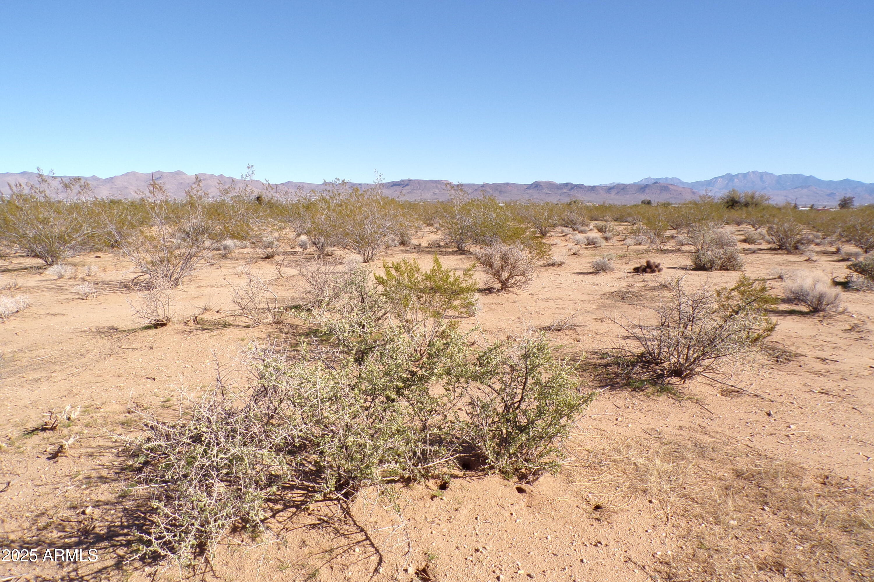 1152 Colorado Road Golden Valley, AZ 86413 - Photo 39 of 47 a view of city and mountain