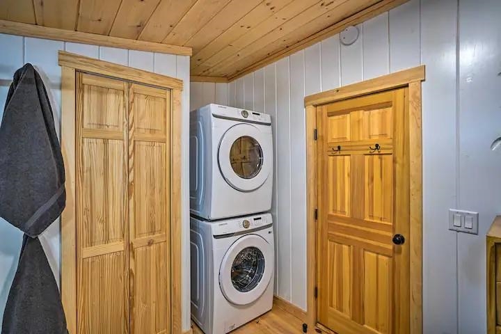 145 Falls Brook Road Dummerston, VT 05301 - Photo 5 of 27 Gallery Image 5